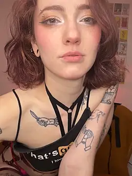 Snapshot of Alex_Fck chatting on 10-16-25, 07:37 Alex Fck online show from 10-16-25, 07:37