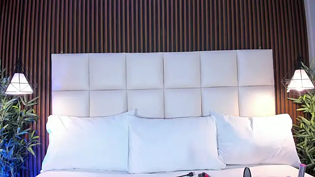 CailynBrowm online show from 11-12-25, 04:35