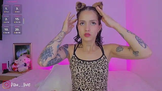 pau live online show from 12-19-25, 12:06