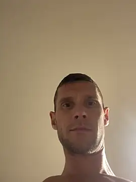 Snapshot of Camcam21 chatting on 03-09-25, 05:55 Camcam21 online show from 03-09-25, 05:55