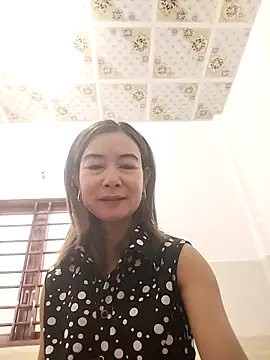 Sexy-ladyboobs20 online show from 12-05-25, 02:42