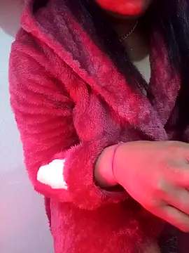 Snapshot of katymojadit chatting on 01-15-25, 10:57 katymojadit online show from 01-15-25, 10:57