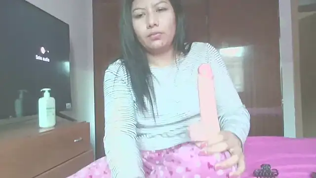 Snapshot of katymojadit chatting on 01-30-25, 04:13 katymojadit online show from 01-30-25, 04:13