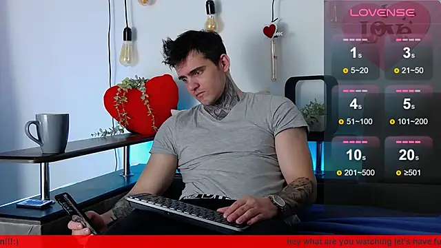 Snapshot of CarterCole chatting on 02-09-25, 08:11 CarterCole online show from 02-09-25, 08:11