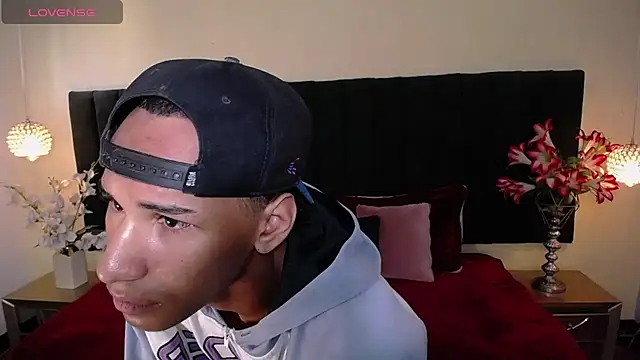 soft attraction online show from 11-07-25, 07:36