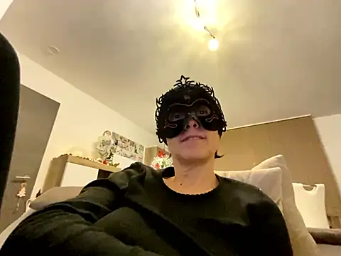 Snapshot of Marilou1983 chatting on 01-08-26, 09:28 Marilou1983 online show from 01-08-26, 09:28