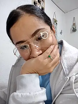 Sweet  Nurse1 online show from 11-18-25, 04:33