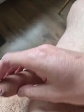 Joey7srv online show from 04-29-26, 02:21