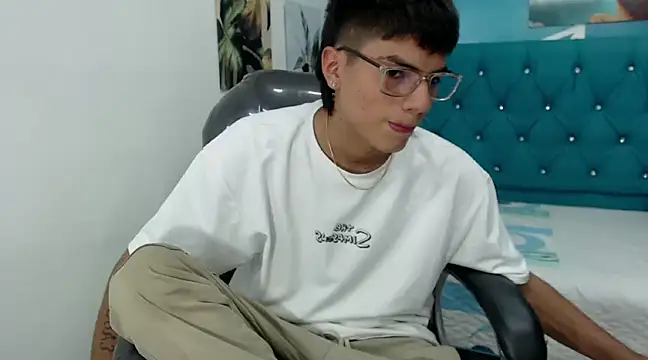 Noha scott online show from 12-23-24, 12:14