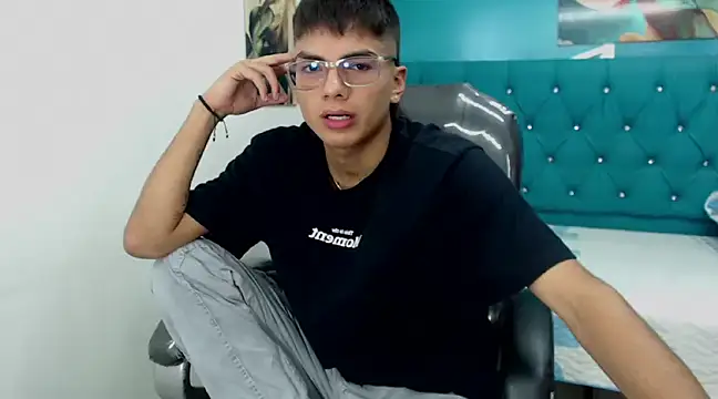 Noha scott online show from 12-24-24, 05:55