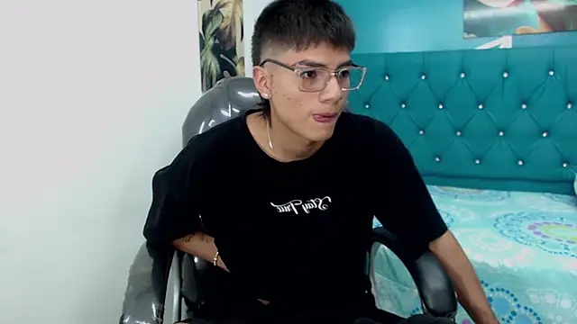 Noha scott online show from 01-05-25, 10:50