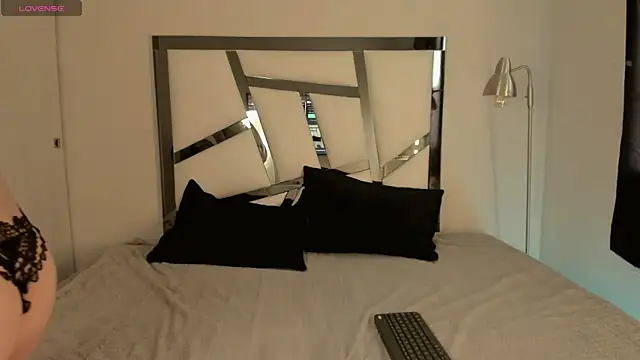 jey 7m online show from 04-18-26, 09:48