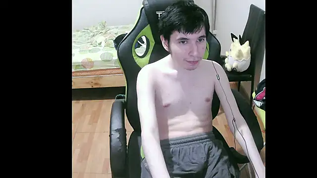 Snapshot of Twink_martinboy chatting on 01-26-25, 02:56 Twink martinboy online show from 01-26-25, 02:56