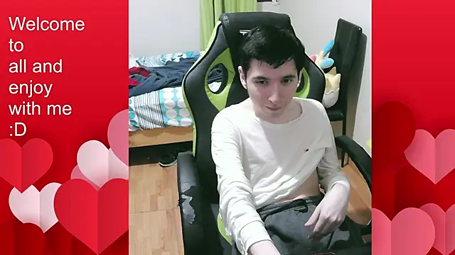 Snapshot of Twink_martinboy chatting on 10-26-25, 11:20 Twink martinboy online show from 10-26-25, 11:20