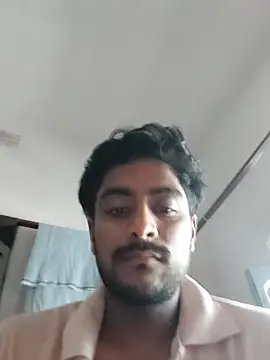 Snapshot of lm12334 chatting on 11-02-25, 08:39 lm12334 online show from 11-02-25, 08:39