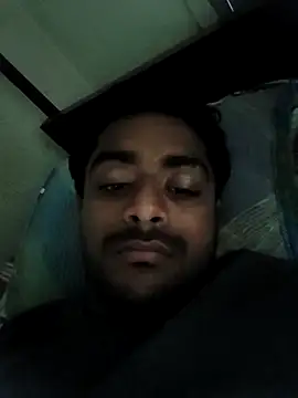 Snapshot of lm12334 chatting on 04-12-26, 09:47 lm12334 online show from 04-12-26, 09:47
