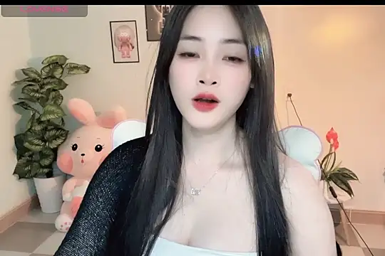 Snapshot of _Aimy_ chatting on 11-22-25, 04:22 Aimy online show from 11-22-25, 04:22