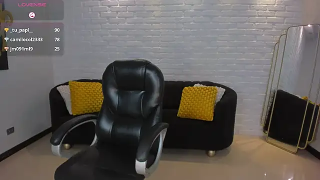 VeronicaCruz  online show from 02-14-25, 09:56