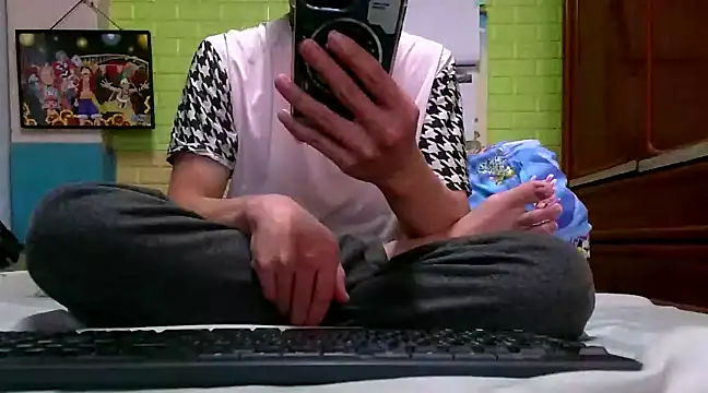 Snapshot of zhan7965 chatting on 12-12-24, 03:05 zhan7965 online show from 12-12-24, 03:05