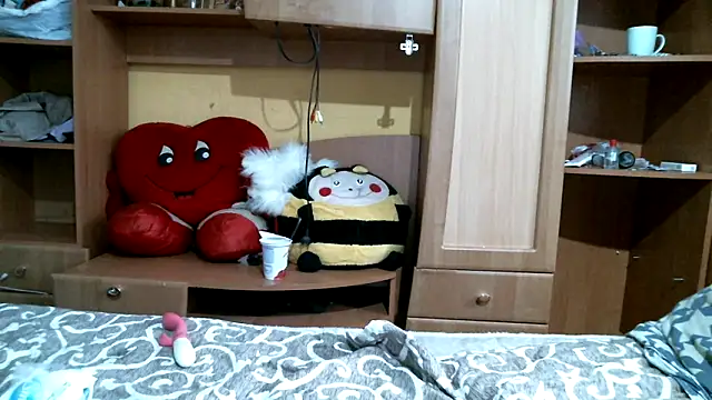 Snapshot of DennisXCaroll chatting on 12-21-24, 11:55 DennisXCaroll online show from 12-21-24, 11:55