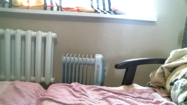 Snapshot of DennisXCaroll chatting on 03-02-25, 11:18 DennisXCaroll online show from 03-02-25, 11:18