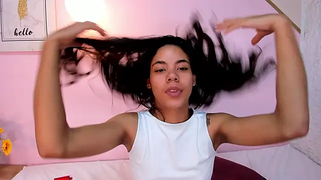 cate martinez online show from 12-04-24, 01:47