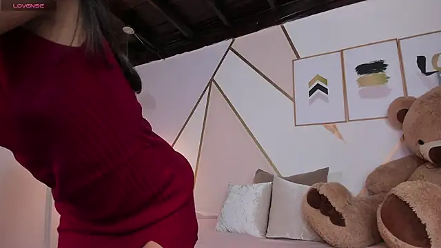 cate martinez online show from 12-25-24, 04:44