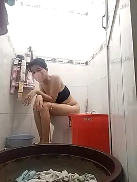 Snapshot of HimiJim chatting on 10-24-25, 06:10 HimiJim online show from 10-24-25, 06:10