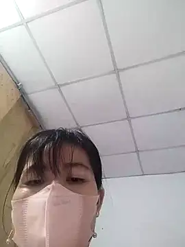 Snapshot of HimiJim chatting on 10-28-25, 02:42 HimiJim online show from 10-28-25, 02:42