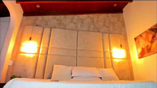 AlessiaLondon online show from 01-26-25, 04:20