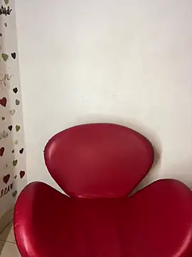 AdelaHaneix online show from 11-15-25, 10:15