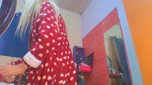 Snapshot of Transthifany chatting on 07-06-26, 03:47 Transthifany online show from 07-06-26, 03:47