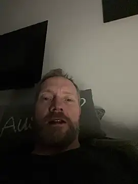 Snapshot of Rockburg chatting on 01-01-25, 08:35 Rockburg online show from 01-01-25, 08:35