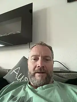 Snapshot of Rockburg chatting on 01-03-25, 03:12 Rockburg online show from 01-03-25, 03:12