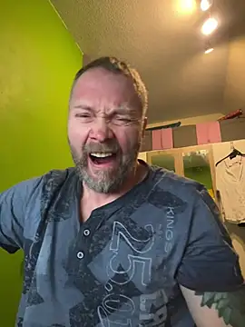 Snapshot of Rockburg chatting on 02-14-25, 05:51 Rockburg online show from 02-14-25, 05:51