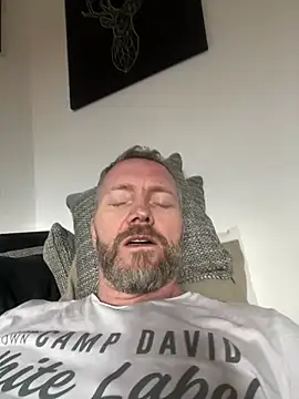 Snapshot of Rockburg chatting on 03-12-25, 10:37 Rockburg online show from 03-12-25, 10:37