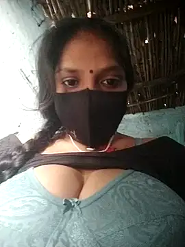 Snapshot of haymona chatting on 07-24-26, 04:32 haymona online show from 07-24-26, 04:32