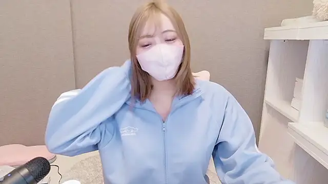  chanMOMO  online show from 05-21-26, 03:30