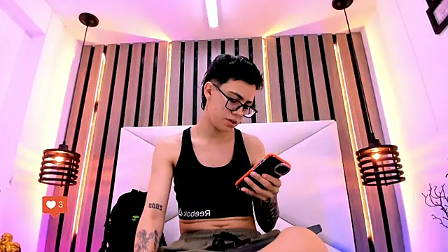 Cutie Shy  online show from 11-21-25, 11:53