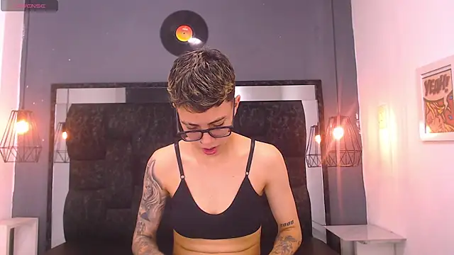 Cutie Shy  online show from 02-21-26, 02:29