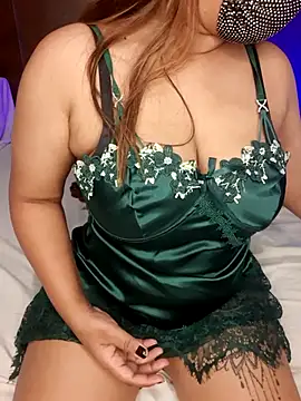 Wild wifey online show from 06-22-26, 07:33