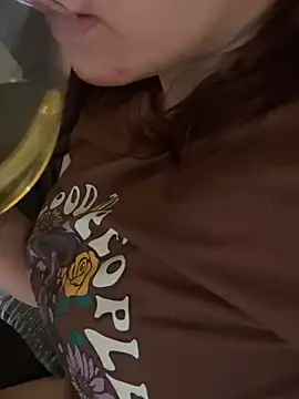 Snapshot of lolitalamasbonita01 chatting on 03-16-25, 07:17 lolitalamasbonita01 online show from 03-16-25, 07:17