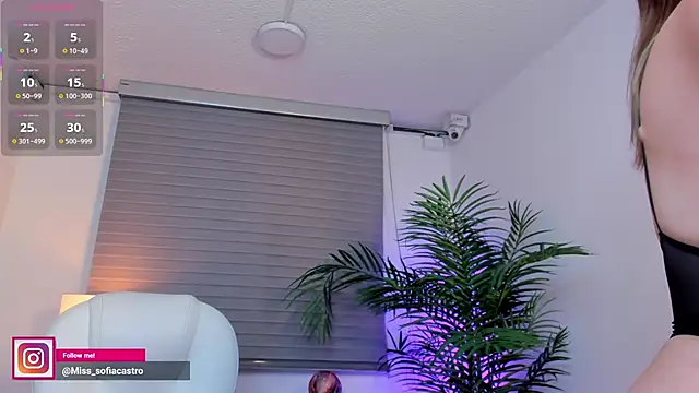 miss sofiaa online show from 04-23-26, 11:42