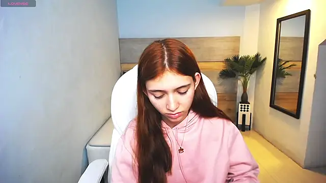 Snapshot of liseth_fox chatting on 01-03-25, 10:40 liseth fox online show from 01-03-25, 10:40