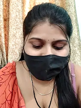 Snapshot of Hotty-simran chatting on 12-03-25, 04:42 Hotty-simran online show from 12-03-25, 04:42