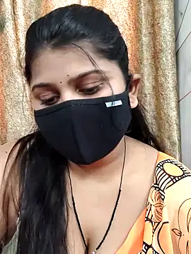 Snapshot of Hotty-simran chatting on 01-16-26, 04:49 Hotty-simran online show from 01-16-26, 04:49