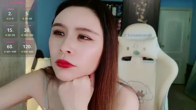 Snapshot of HU131452 chatting on 05-06-26, 09:31 HU131452 online show from 05-06-26, 09:31