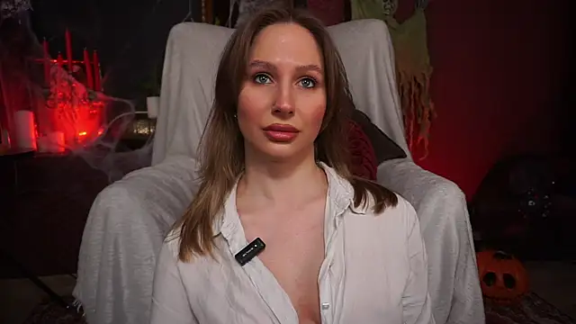 AnnLevine online show from 10-30-25, 01:56