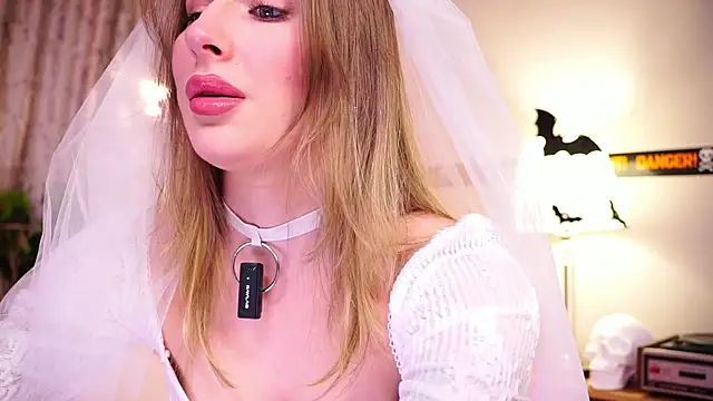 AnnLevine online show from 10-31-25, 02:07