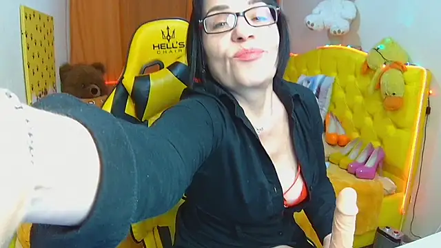 SandraHormas online show from 02-04-25, 02:32